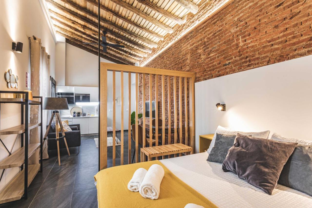 Apartamentos Caceres Central Suites 外观 照片