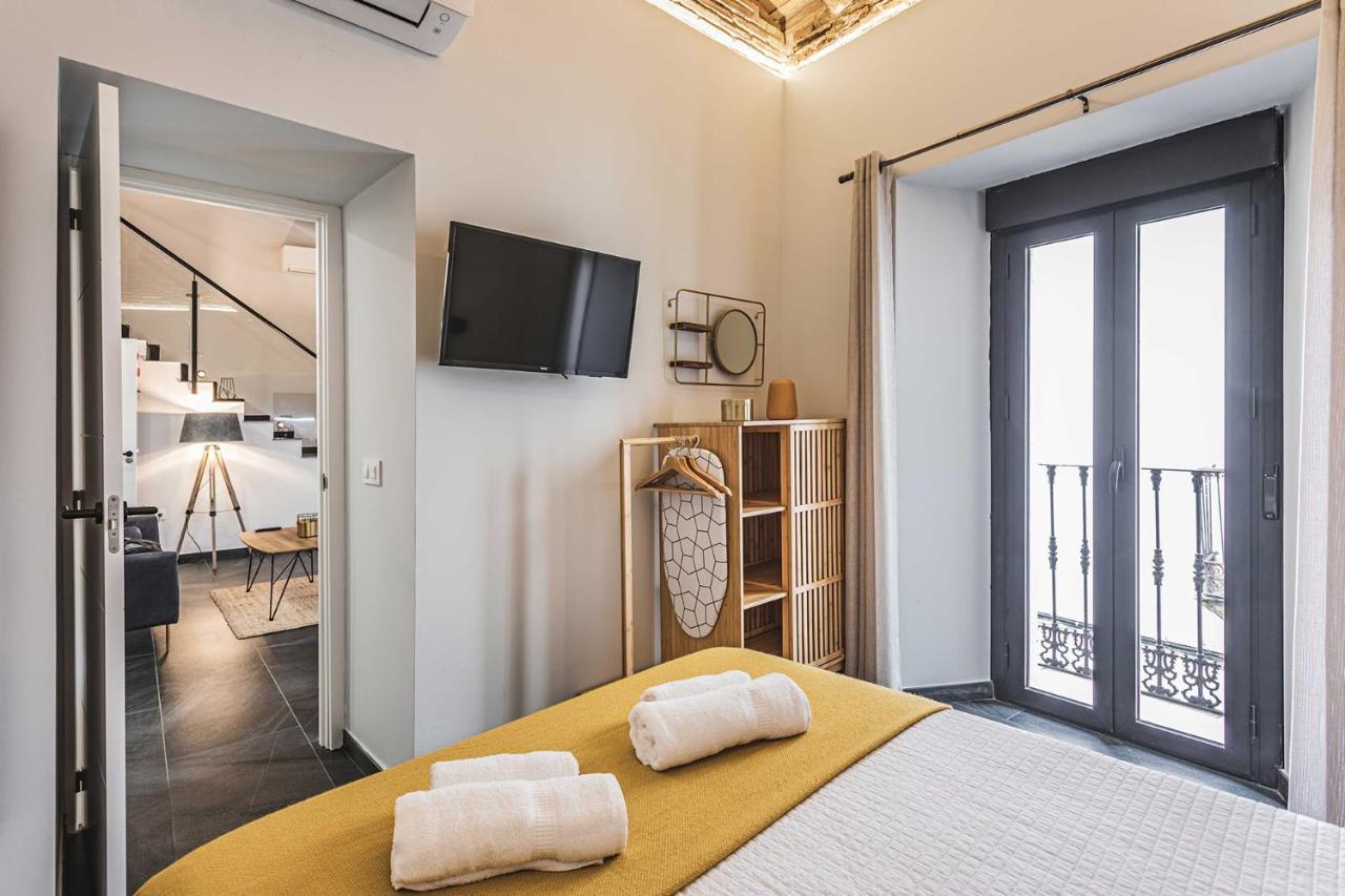 Apartamentos Caceres Central Suites 外观 照片