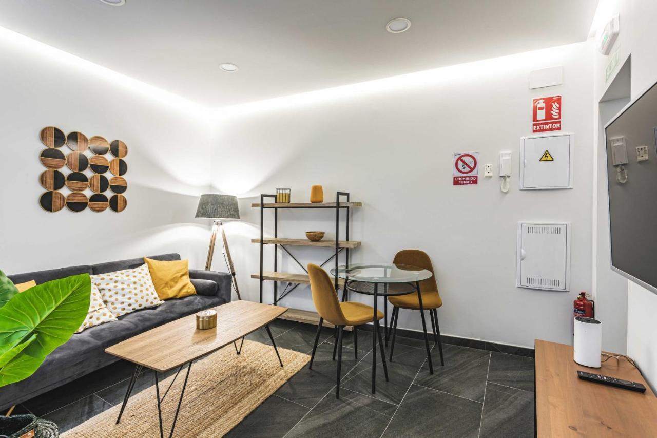 Apartamentos Caceres Central Suites 外观 照片
